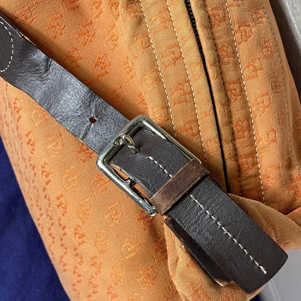 Dooney & Bourke Vintage burnt Orange over the shoulder bucket Bag